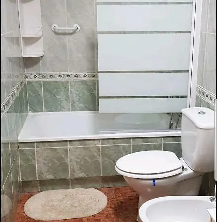 Apartamento 3 Y 2 Banos. 5 Min De La Playa